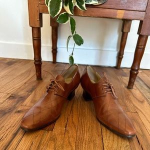 VTG Connie Brown Leather Shoes